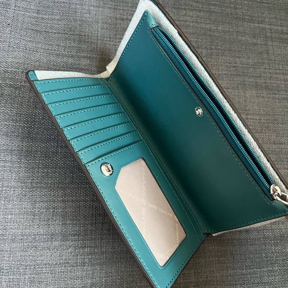 NWT MICHAEL KORS JET SET CHARM LARGE TOP ZIP CONTINENTAL WALLET CASE - Picture 4 of 11